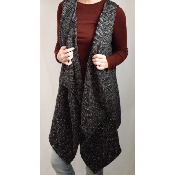 Sanctuary Oversized Wool Blend Knit Sweater Vest - Picture 2 of 10